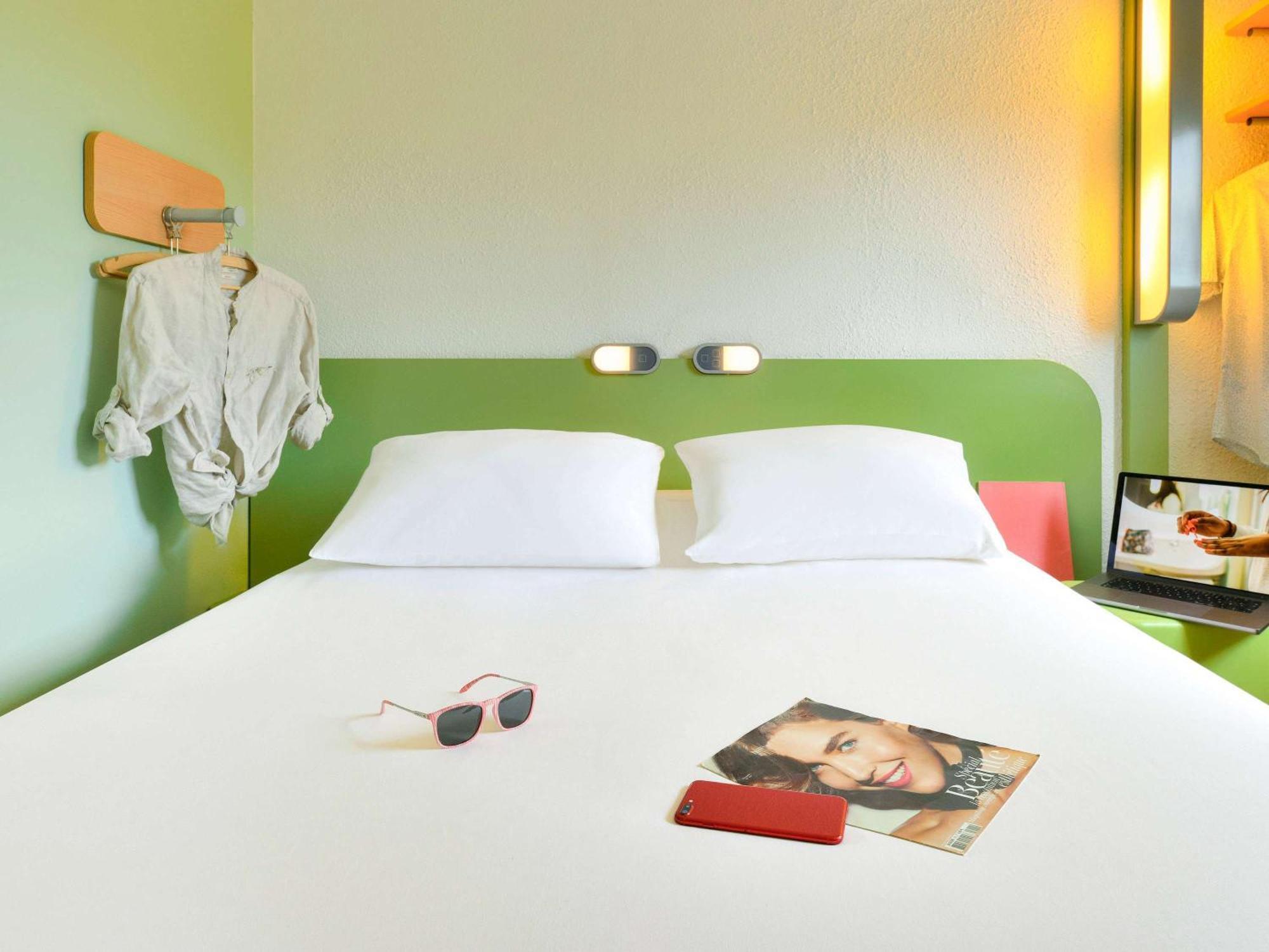 Ibis Budget Clermont Ferrand Sud Aubière Exteriör bild